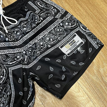 Load image into Gallery viewer, KOTC Paisley - Black
